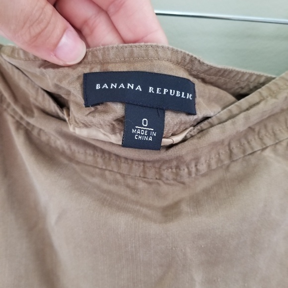 Banana Republic tan ruffle skirt size 0 - Picture 2 of 6